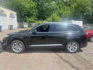 2018 Audi Q7 3.0T Premium - Exterior Side Driver Image